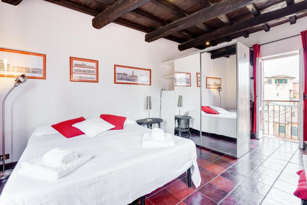 Romantic House With Terrace Luaran gambar