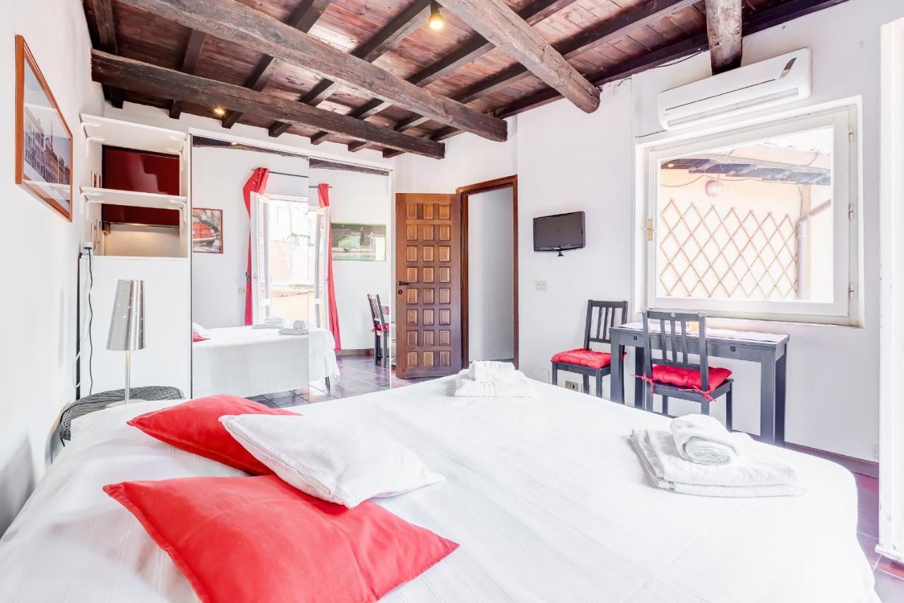 Romantic House With Terrace Luaran gambar